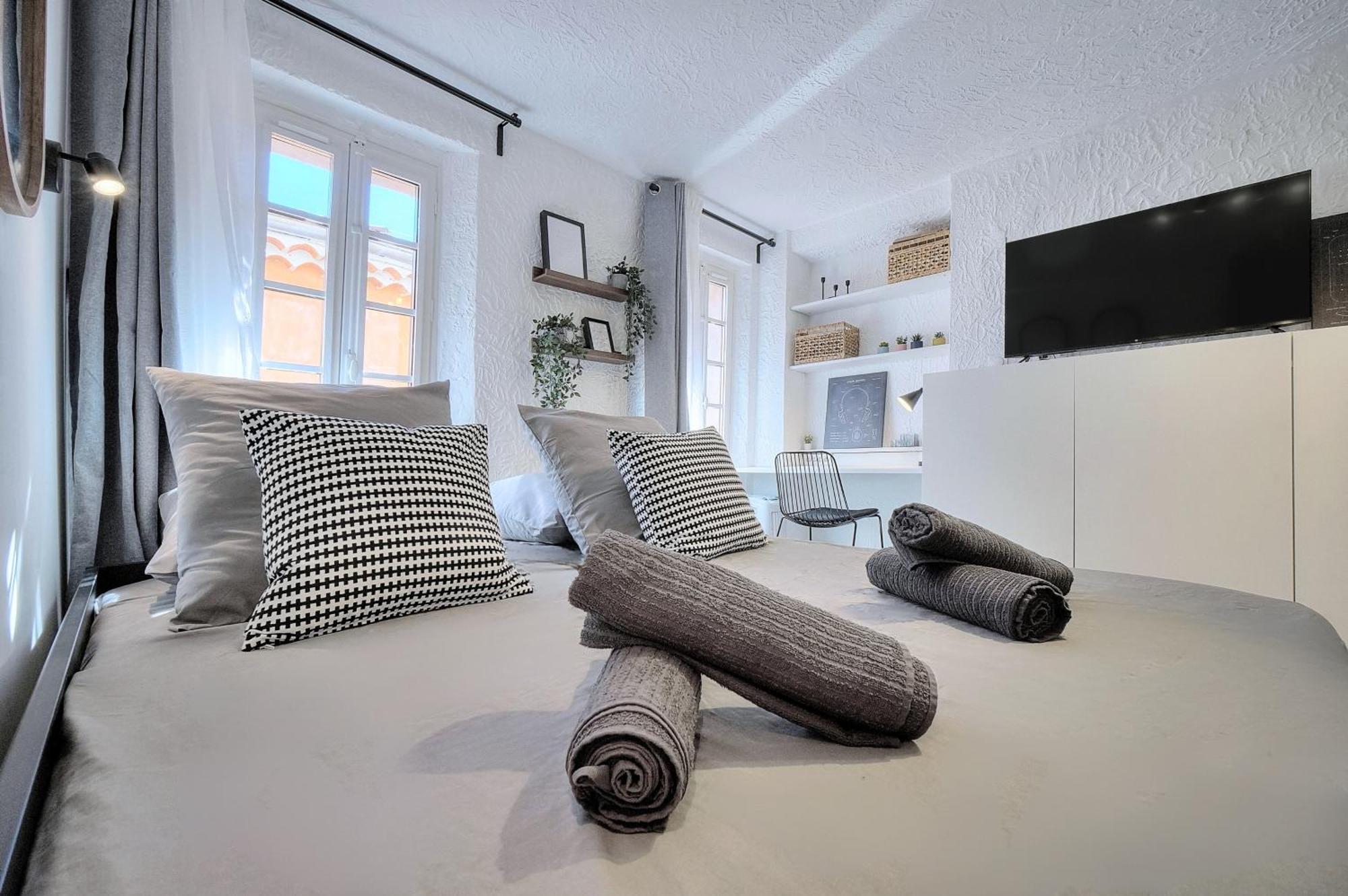 Studio De Luxe Au Coeur De Grasse Zewnętrze zdjęcie
